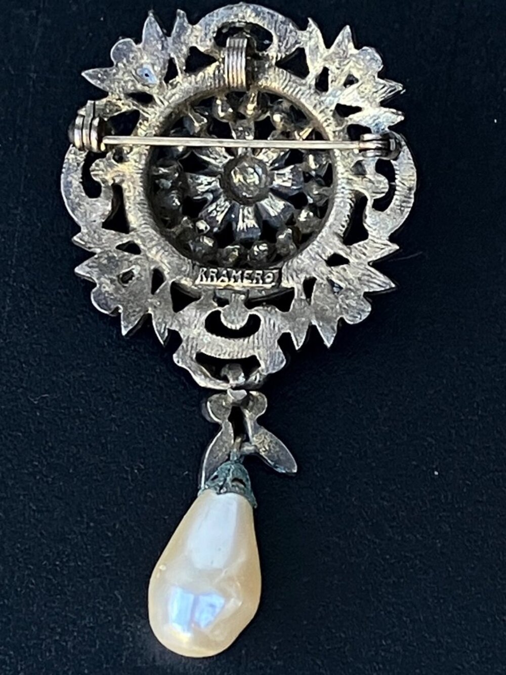 Kramer Rhinestone Pearl Dangle Pendant/Brooch - Picture 4 of 12